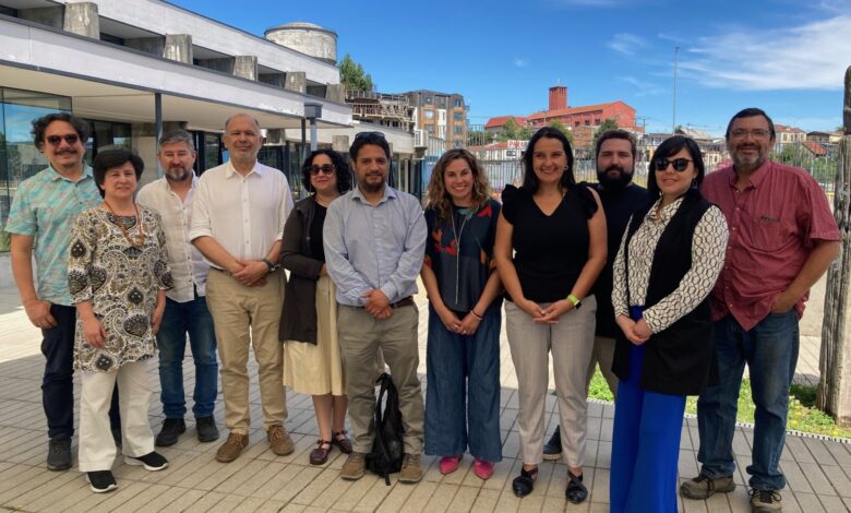 Servicios públicos de Los Ríos inician segundo año de coordinación para impulsar las economías creativas de la región